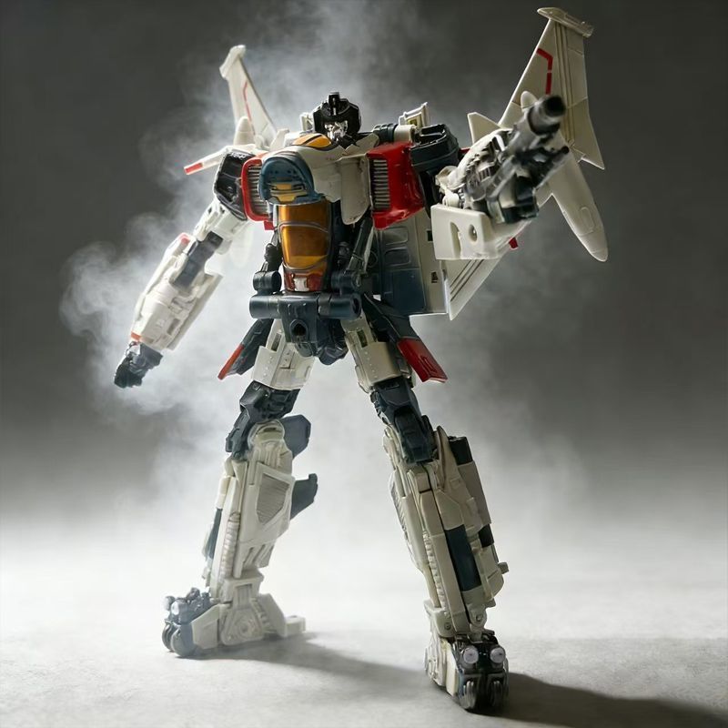 0207 Lightning Transforming Toy Gaiden Bumblebee Movie King Kong Aircraft Robot Model