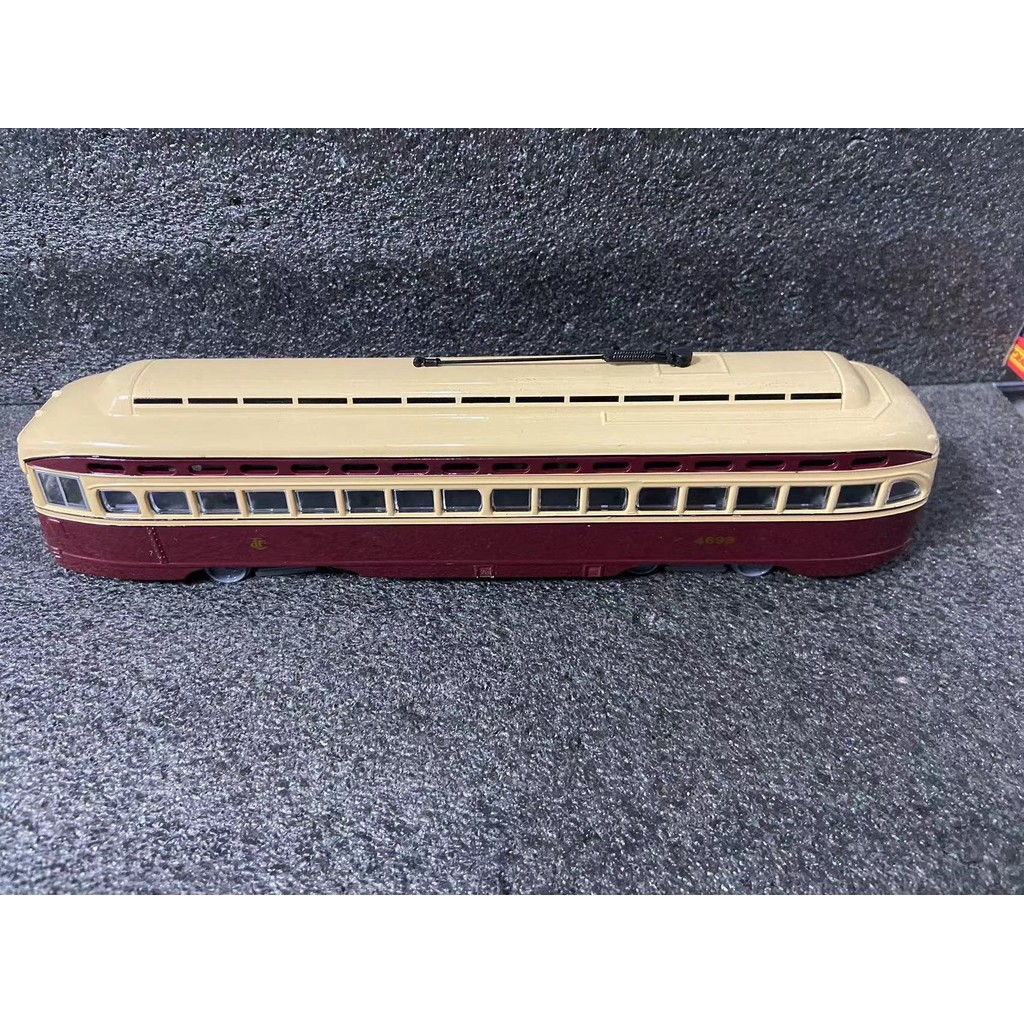 [คลังสินค้าพร้อม 1] Corgi Paparazzi 1/50 Toronto Queen Toronto Queen Rail Car Bus Alloy Car Model To