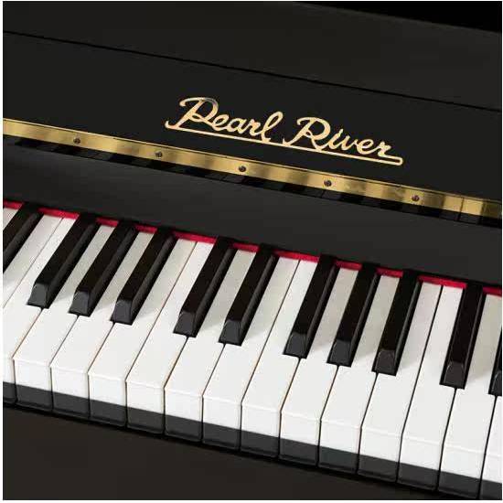 เปียโน Zhujiang UP119QS ยี่ห้อใหม่เริ่มต้นเปียโนตรง 88 คีย์พร้อมช้าลงขายเท่านั้น Zhongshan