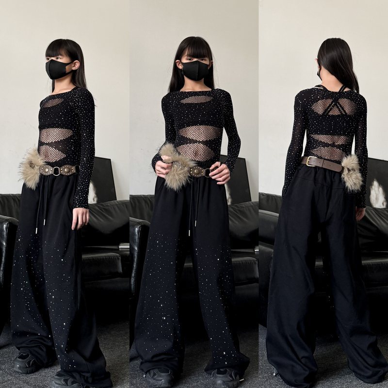 KeDaYa พร้อมส่ง เสื้อซีทรูสีดำ กางเกงเลื่อม รูปที่ 2