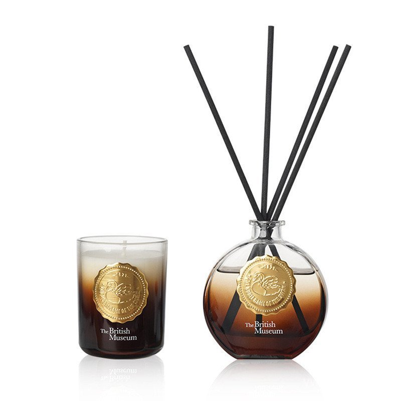 Checkerboard Fragrance-Noble Game British Museum Candle Swan Red Brown Gift Box Series 3D9P