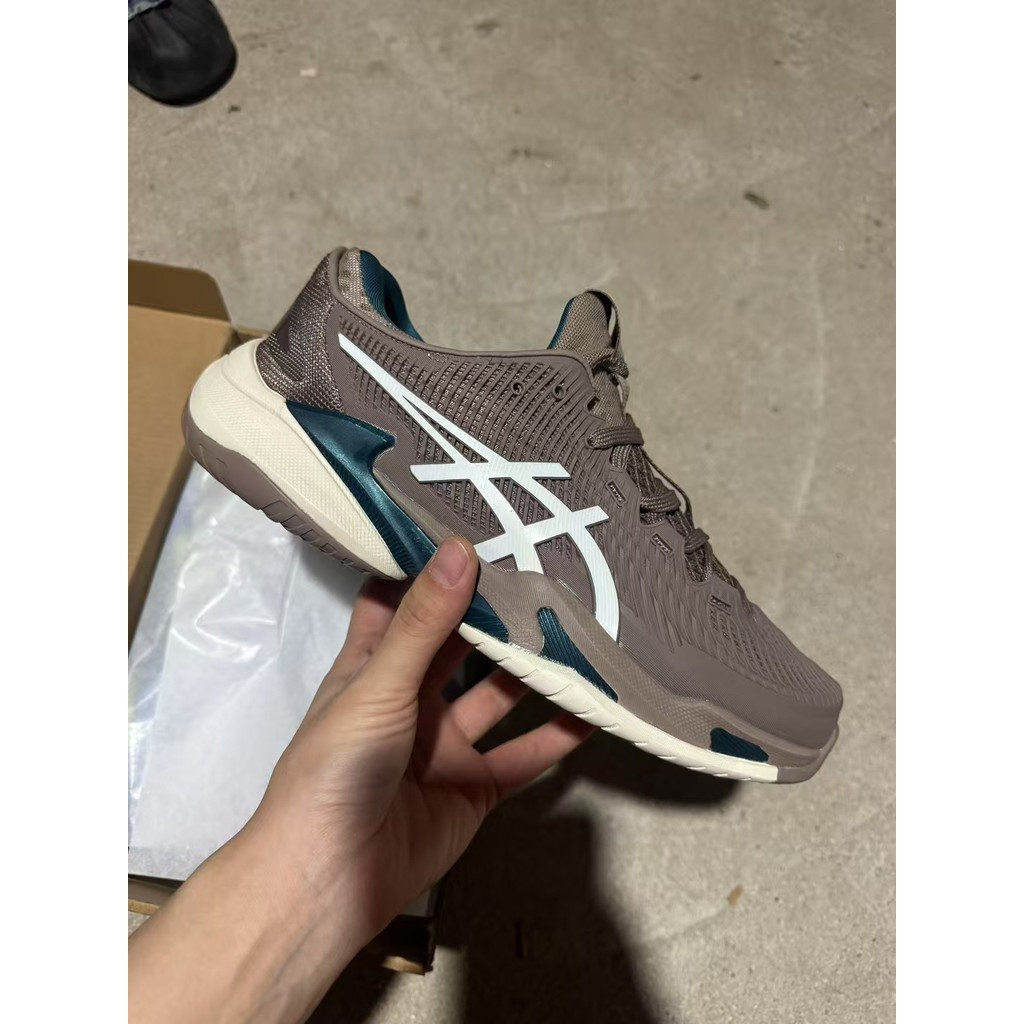 รองเท้าเทนนิส ASICS Court FF3 ออกแบบมาเพื่อความสะดวกสบายและประสิทธิภาพในการเล่น