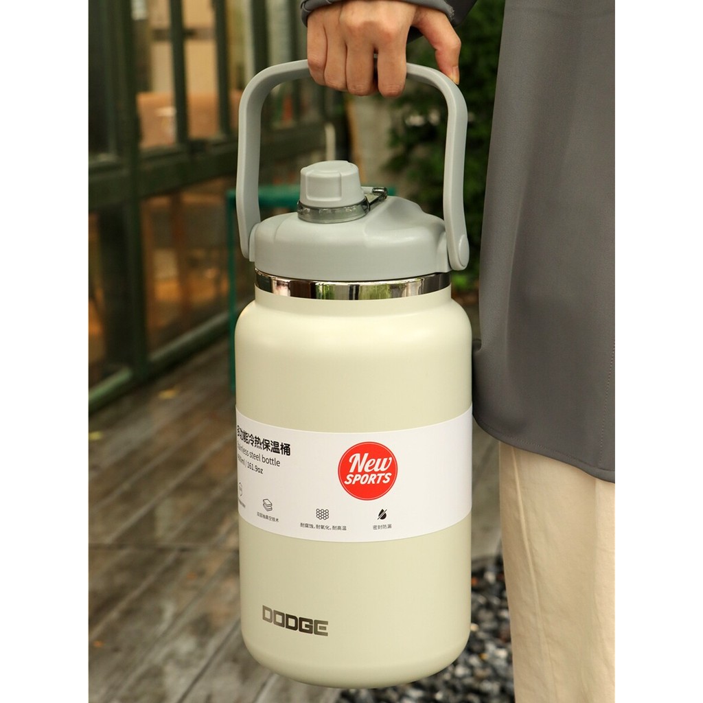 Dodge กาต้มน้ําความร้อน 304 สแตนเลส 4600mL กาต้มน้ํากลางแจ้งชายความจุขนาดใหญ่ Outing Travel ถ้วยน้ํา
