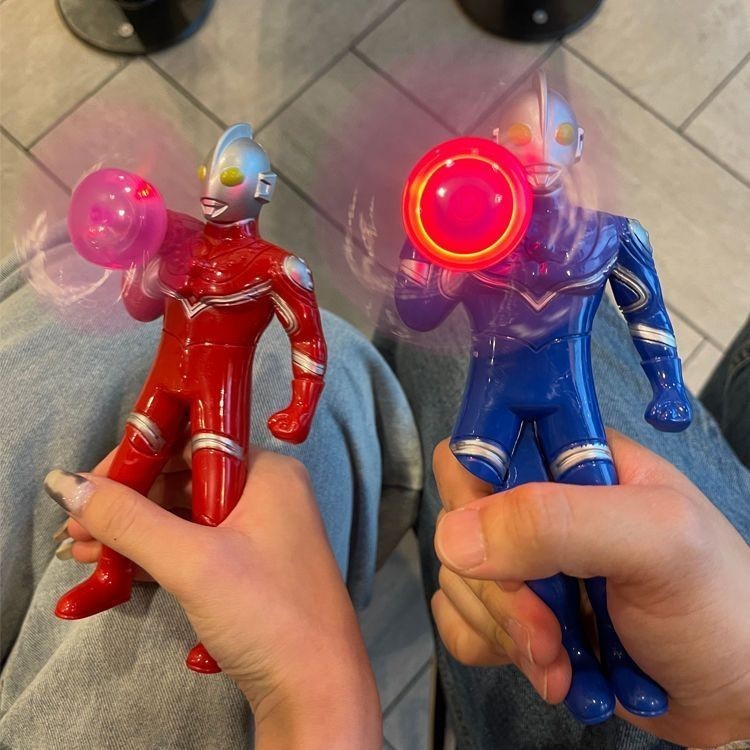 มือถือพัดลมขนาดเล็ก Ultraman Press Luminous Fan Spoof Manman Press Leg กระพริบ AE417.