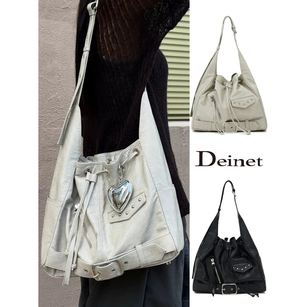DEINET STUD BELTED BUCKET BAG สะพายได้หลายสไตล์ ปริมาณใหญ่ ดีไซน์เรโทรสำหรับมอเตอร์ไซค์