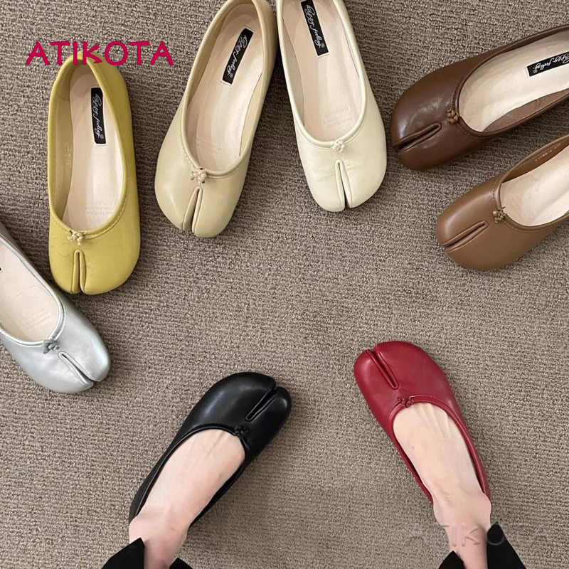 Atikota รองเท้าส้นแบนแบบเปิดนิ้วเท้าสำหรับผู้หญิง สวมใส่ง่าย สบาย น้ำหนักเบา พื้นนุ่ม เหมาะสำหรับใส่ในชีวิตประจำวัน