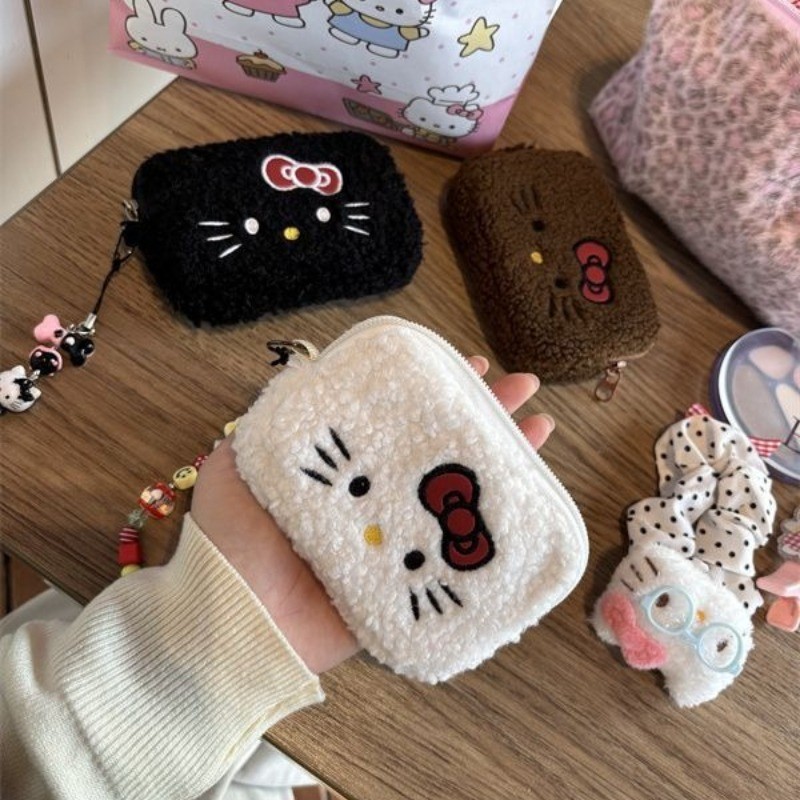 กระเป๋าใส่เหรียญ Kitty Lamb ขนสัตว์เย็บปักถักร้อย CCD Storage กระเป๋าเครื่องสําอางมูลค่าสูงป้าผ้าเช็ดตัวสไตล์ใหม่น่ารัก ราคา ถูกที่สุด ดีลบีเคเค แกลเลอรีภาพที่ 5