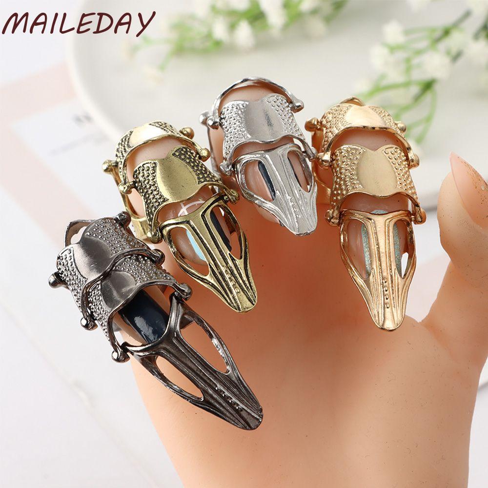 MAILE Finger Claw Ring Knuckle Halloween Rock Scroll