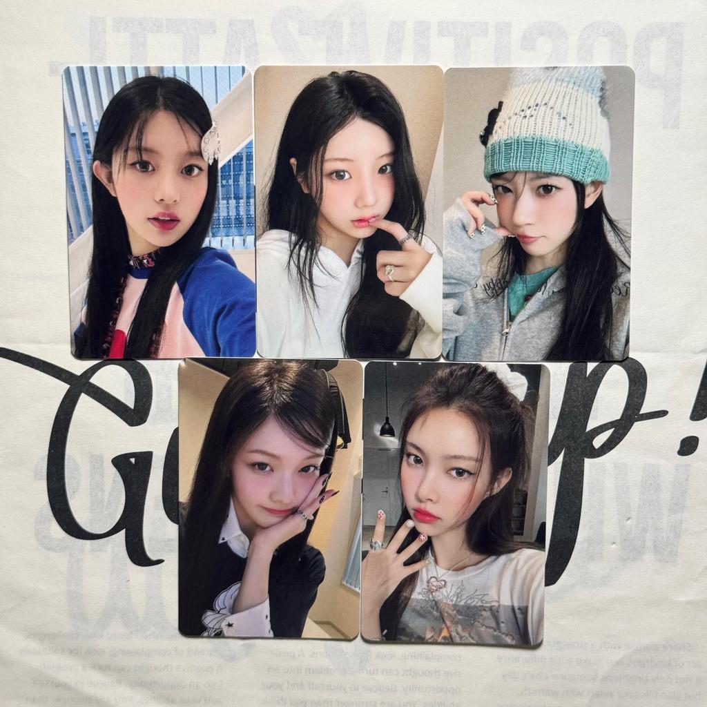 การ์ด bus การ์ดวงบัส Illit Mercandise mini3 Meimeida yzy Jade ขายการ์ดจีนกลับ Bonus Card Lu Allow Me