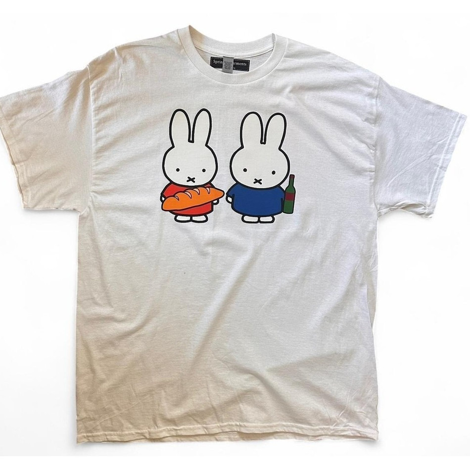 เสื้อยืด_unisex_ผ้าฝ้าย_100%_ออกแบบโดย_Miffy_and_Nice_Bunny