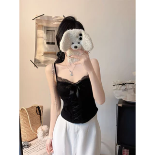 Vogue🌟พร้อมส่ง🌟 เสื้อสายเดี่ยวรัดรูป ทรงคอเซ็ต ผ้าลูกไม้ดีเทลผูกโบว์ มีฟองน้ำ (FY10187)