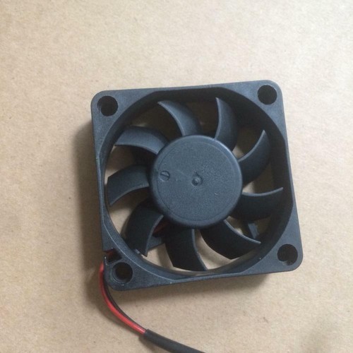DC BRUSHLESS FAN 60*60*15MM LC6015S DC 12V 14V 0.15A 6CM พัดลมระบายความร้อน
