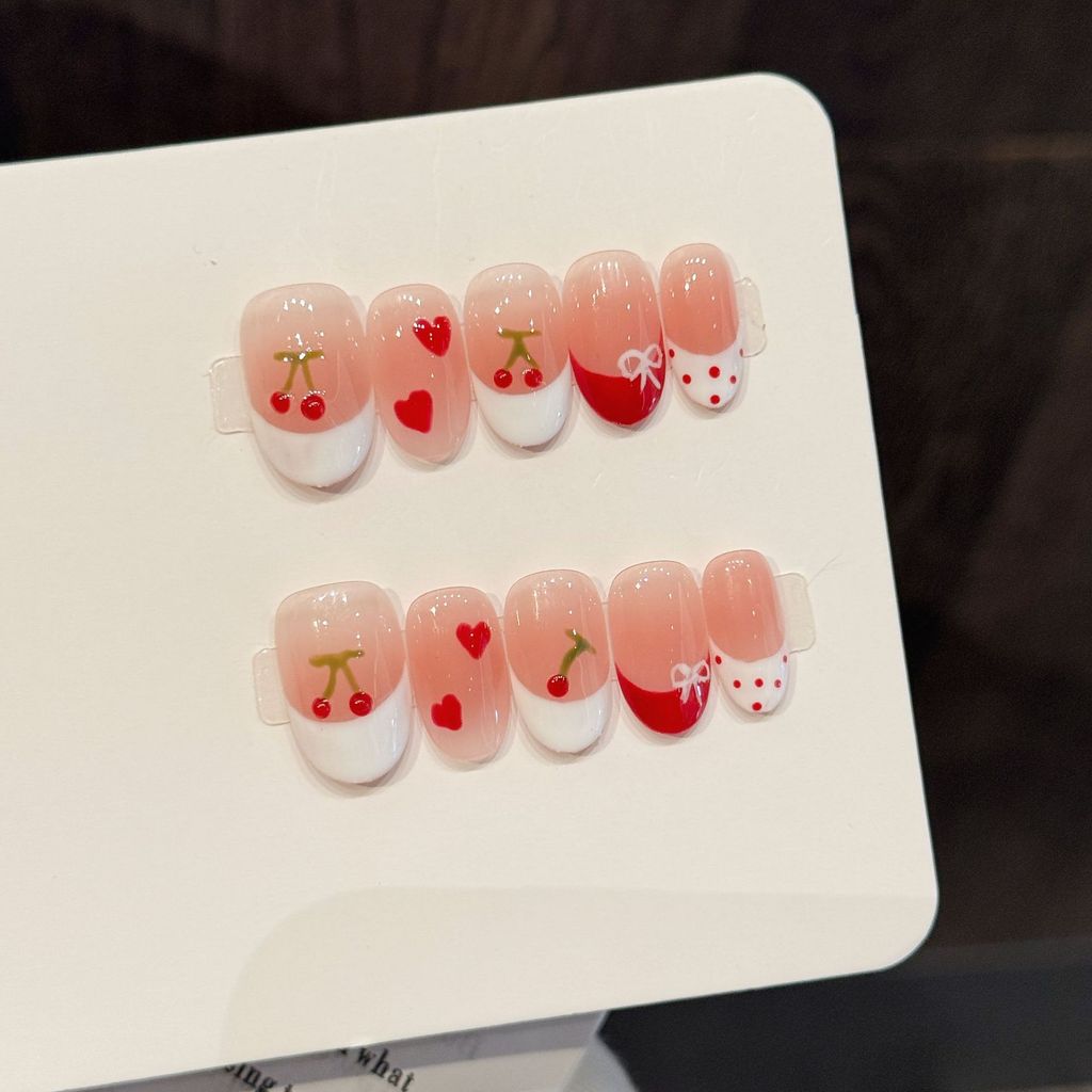 ✨ Handmade fake nails, sweet cherry fruit fake nails, playful girl
