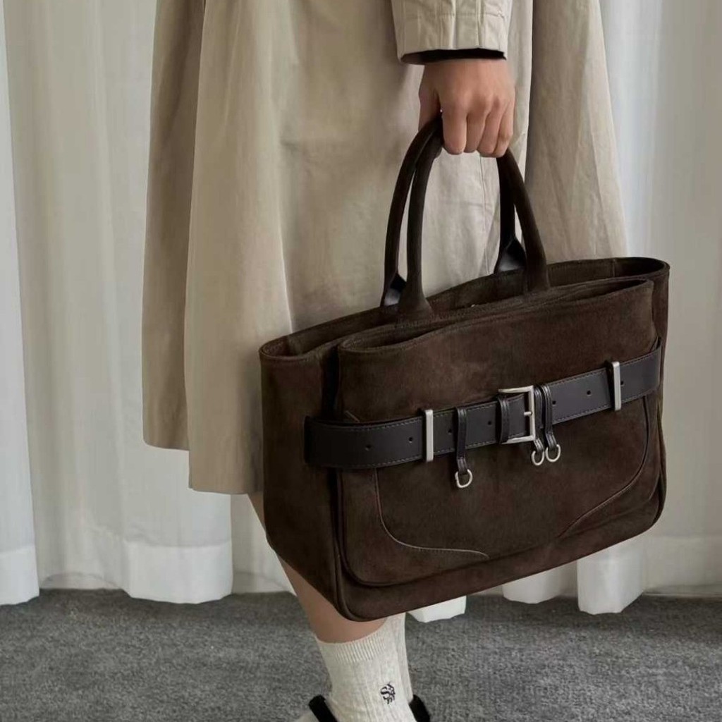 Lune Sac กระเป๋างานหนังขัดมันแท้ ขอบหนังดัดแปลง ความจุใหญ่ กระเป๋าโทท กระเป๋าถือ