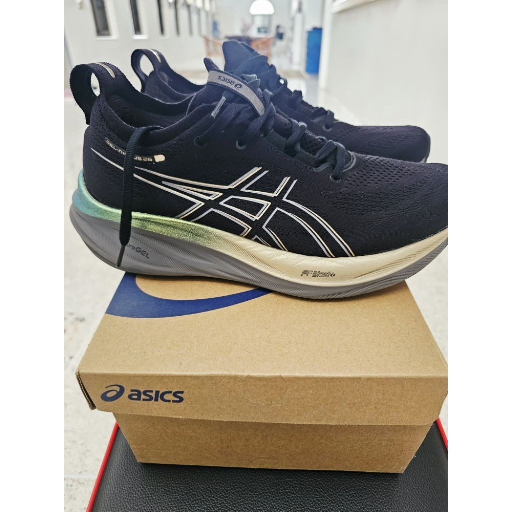 รองเท้าวิ่ง ASICS GEL-NIMBUS 26 PLATINUM ของแท้ พร้อมกล่อง