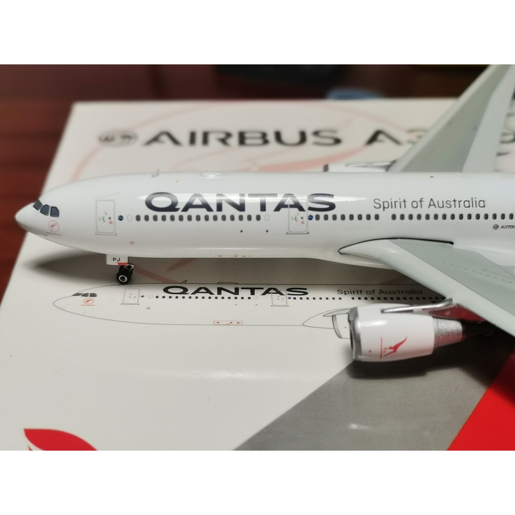 #1:: : รุ่น 400#PH澳洲航空A330-300หมายเลขลงทะเบียน : VH