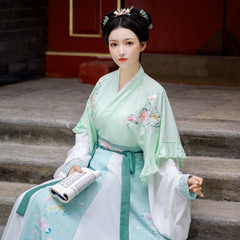 KA0 100%0RI Hanfu หนึ่ง Du Qinghe ฤดูใบไม้ร่วงบางส่วน Jin-made กระโปรงคอปกข้าม 4.5 เมตรสวิงสามชิ้นเค