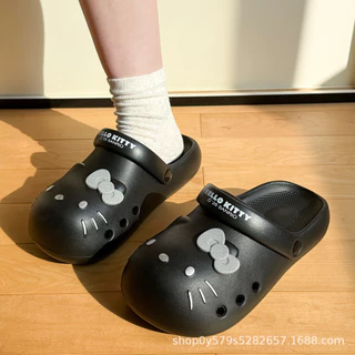 2026 สไตล์ใหม่ Sanrio ของแท้ HelloKitty Hole รองเท้าผู้หญิงสวมใส่ด้านนอก Shit-stepping หนา soled Anti-slip Baotou20260415