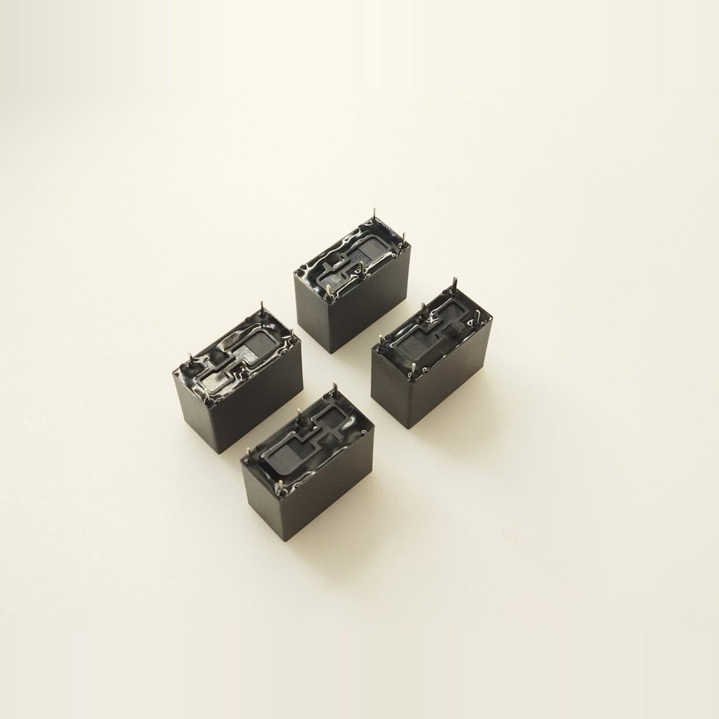 รีเลย์ Omron G5Q-14-1A4-1A G5Q-14-EU G5Q-1A4-EU G5Q-1A4-EL3-HA-EL3-EL3-EL3-HA G5SB-14