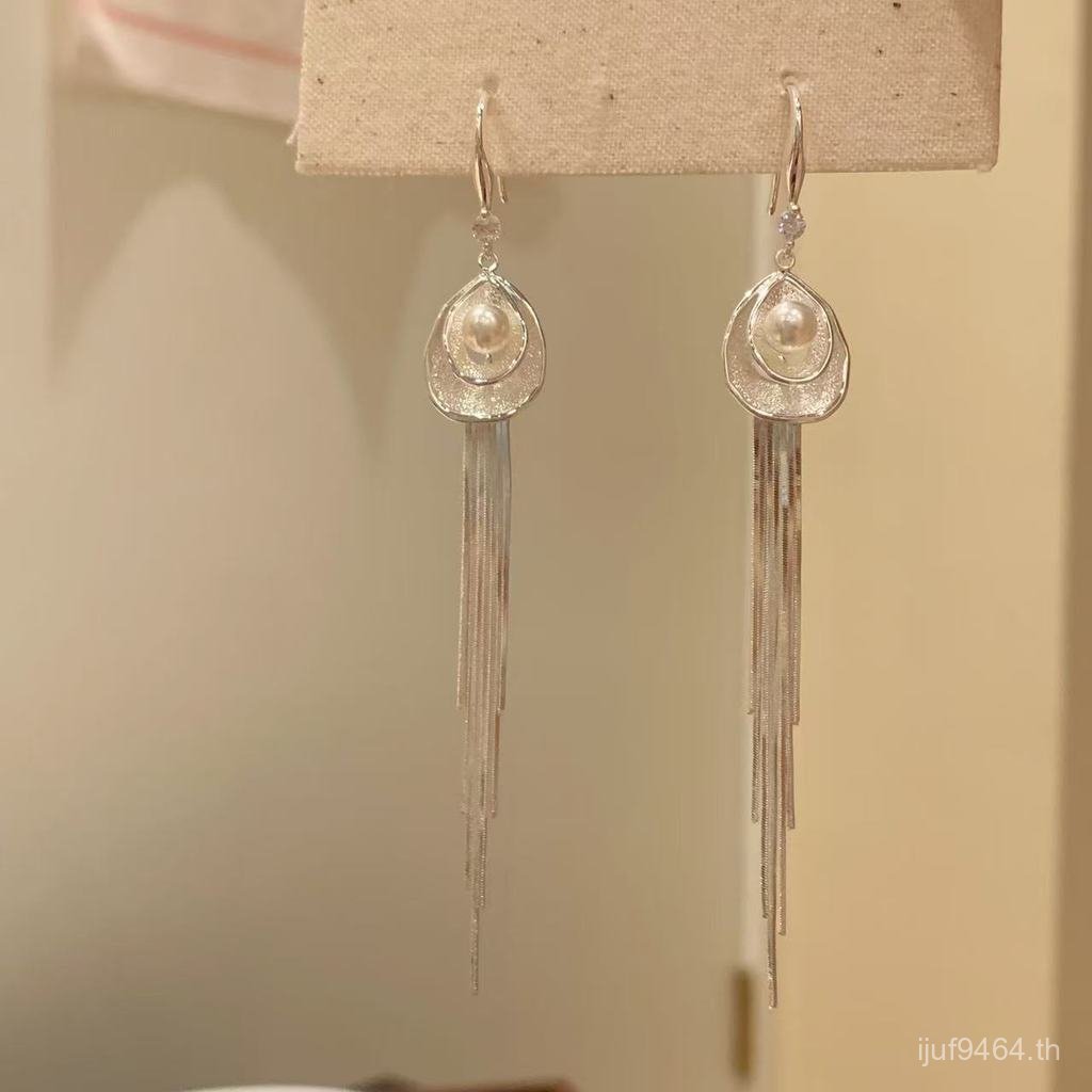 ต่างหูยาวพู่อินเทรนด์ มุกสามมิติ โลหะหรูหรา สไตล์ใหม่ RI4V
