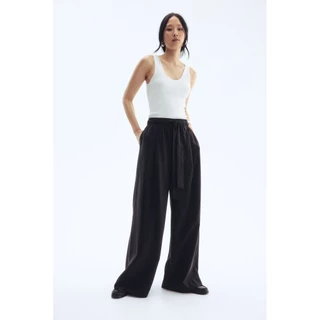 H&M(เอชแอนด์เอ็ม) กางเกงทรงมีเข็มขัดกว้าง Women Wide tie-belt trousers 1290779_2