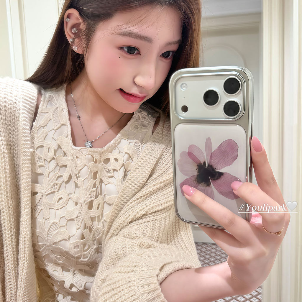 Huiwanju สาวหมอกผง lotus ภาพประกอบสําหรับ iPhone17ProMax เคสโทรศัพท์ iPhone16/15/14/16 Promax กรณี