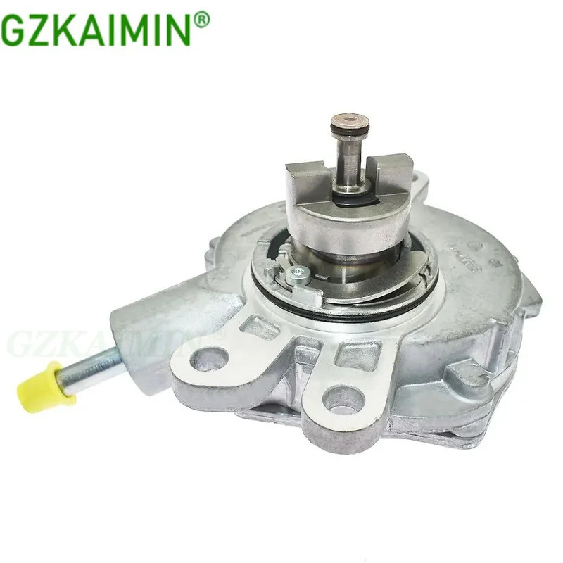 ST567-M1 ST567M1 ปั๊มสุญญากาศเครื่องยนต์สําหรับ Toyota Auris 2006-2012