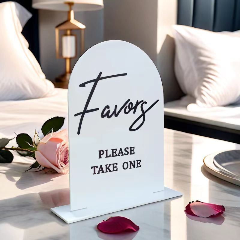 Tabletop sign with seating arrangements for a large wedding patty5ya Acrylic Wedding Hot Sale Recept