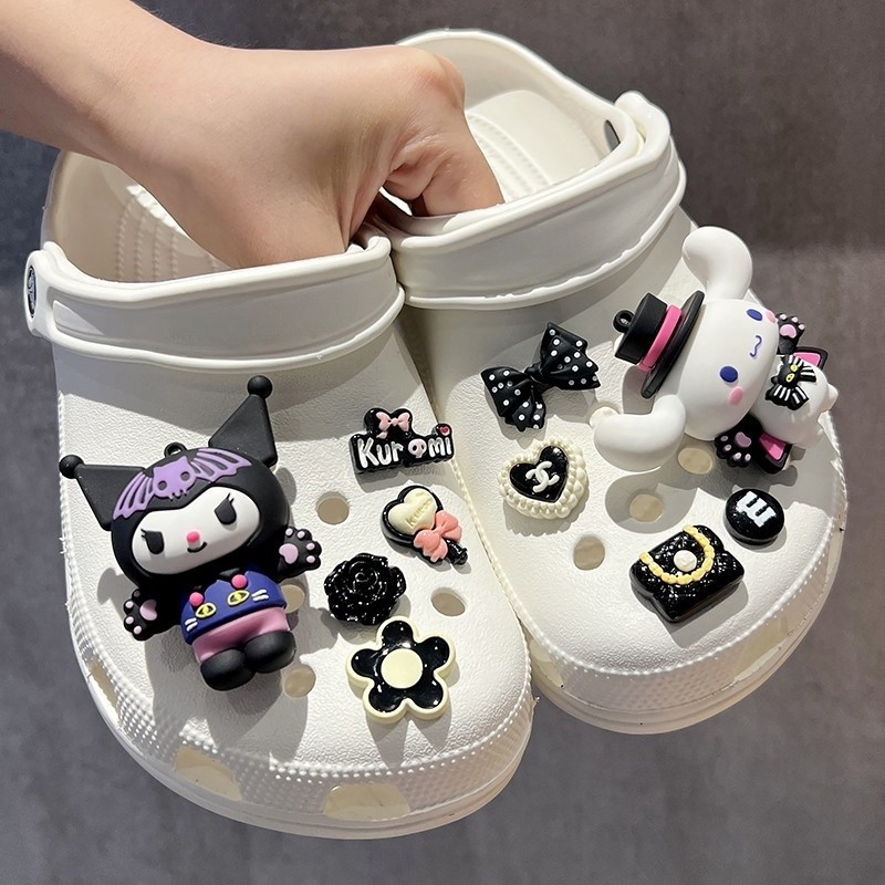jibbitz crocs missyp jibbitz เครื่องประดับน่ารัก Chanel Style Kuromi Shoe Buckle 2025 กระดูกข้อต่อรอ