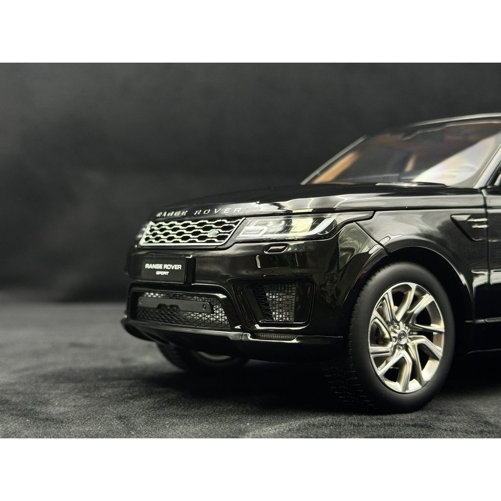 สต็อกพร้อม [Whelart Whelart Land Rover Range Rover Sports Version Range Rover รุ่นที่สี่] 1: 18 Allo