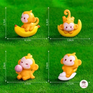 ลิงจ๋อขี่กล้วย [ เซต 4 ชิ้น ] ตุ๊กตาจิ๋ว โมเดลจิ๋ว แต่งสวน ตุ๊กตาแต่งสวนจิ๋ว ตุ๊กตาจัดสวนถาด