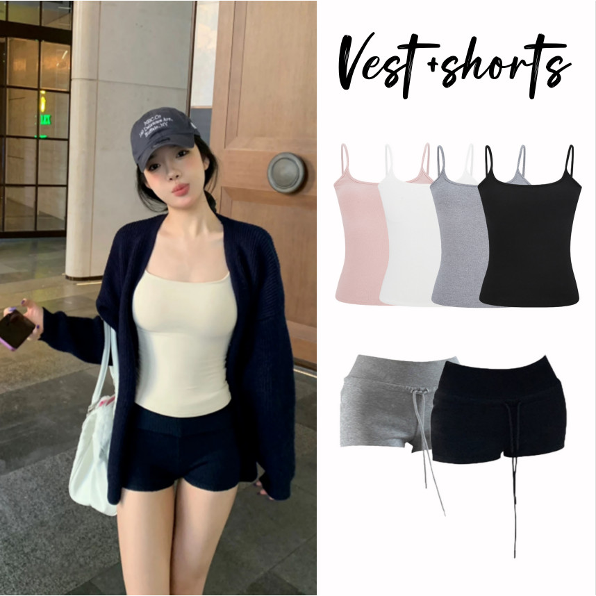 เสื้อกล้าม + กางเกงขาสั้น  ขอบเอวยางยืด แฟชั่นใหม่ ผ้าฝ้ายแท้  มีสีให้เลือกมากมาย เสื้อกั๊ก
