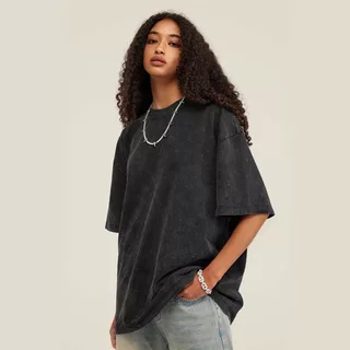 เสื้อทีเชิ๊ตชาย 5XL แบบโอเวอร์ไซส์ | American Retro Streetwear สไตล์ | ผ้าฝ้าย 240gsm หนาแน่น | ทรงหลวม Drop Shoulder | ลายขาด Distressed เสื้อยืด
