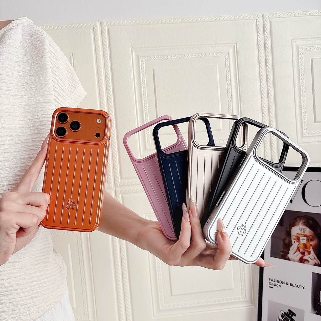เคสโทรศัพท์หรูหราบางเฉียบสําหรับ ไอโฟน 17 มือโปร สูงสุด 16 15 14 บวก 13 แฟชั่นอินเทรนด์หรูหรานุ่มเต็มครอบคลุมกันกระแทก เรียบง่าย ปก