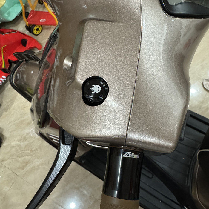 Biajo vespa ดัดแปลง GTS300/6 วัน Spring Sprint 150 ปลั๊กกระจกมองหลัง Hotman tony Hole Plug Cap