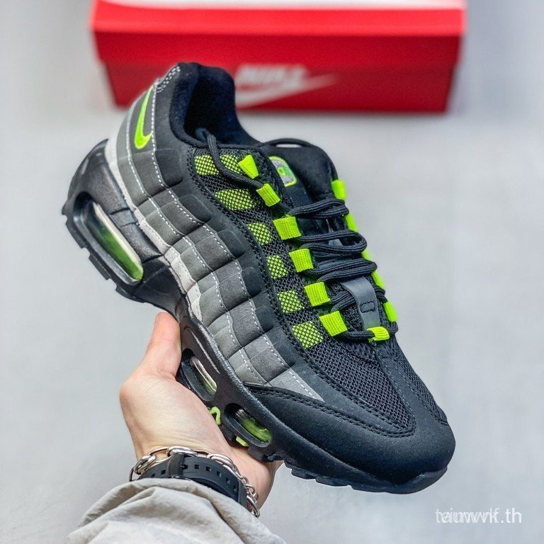 รองเท้าผ้าใบ AIR MAX 95 สําหรับผู้ชาย รองเท้าออกกําลังกายระบายอากาศและรองเท้าวิ่งที่สะดวกสบาย T5UL