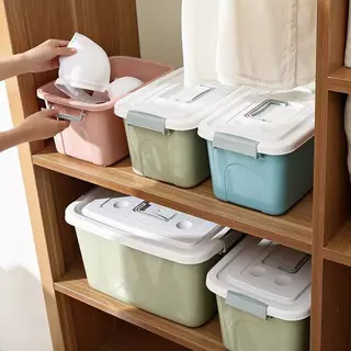 WISE กล่องเก็บของ กล่องเก็บของพลาสติก มีล้อเคลื่อนย้ายได้สะดวก มีให้เลือก 4 สี มีให้เลือกหลายขนาด