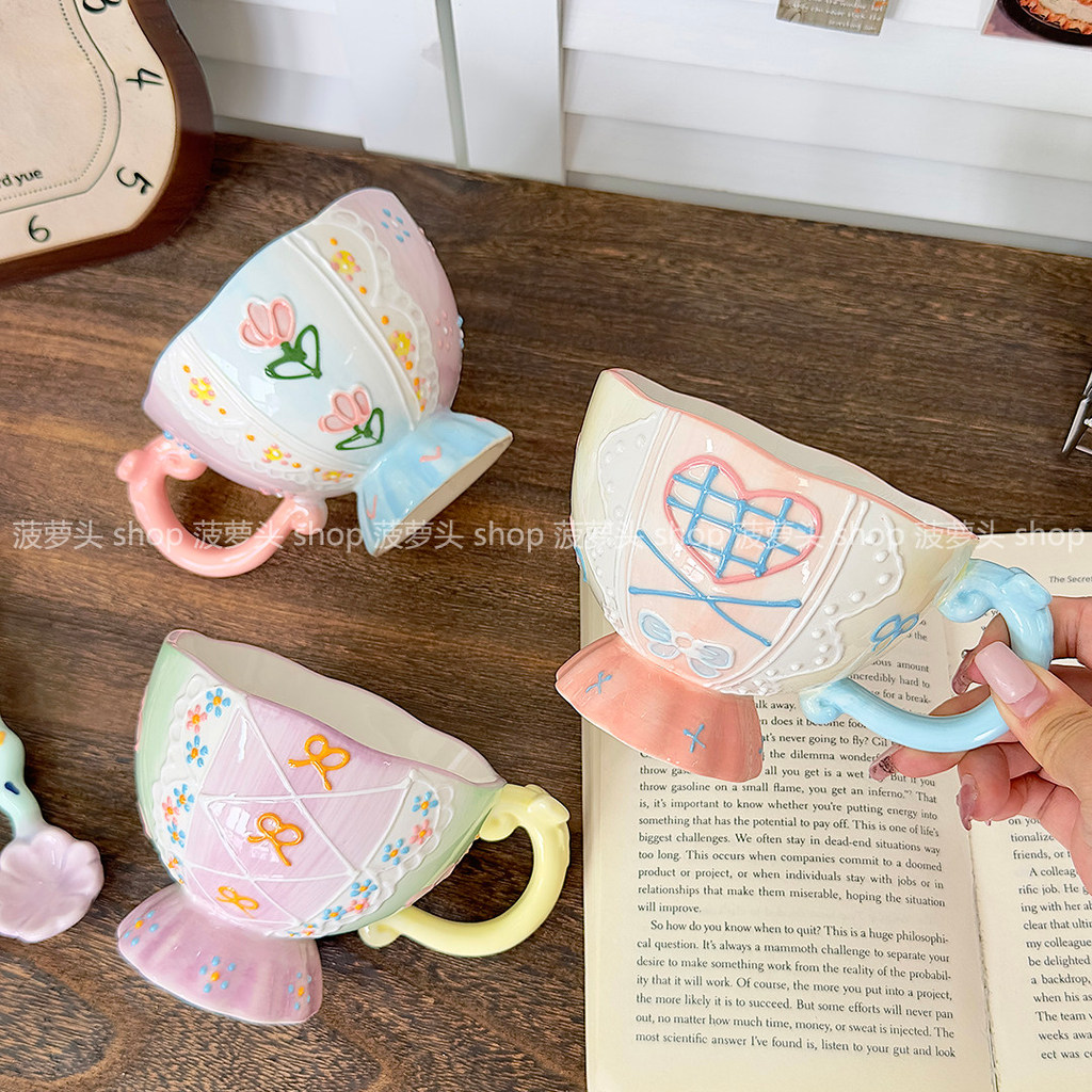 Hand-Made นูน Fangcong Underglaze สีแก้วเซรามิคหญิงขนาดใหญ่-ความจุน้ําในครัวเรือน