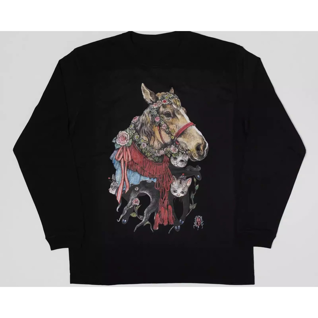 เสื้อยืดแขนยาว Gustave Horse Monster สำหรับทั้งชายและหญิง จากผ้าฝ้าย 100%