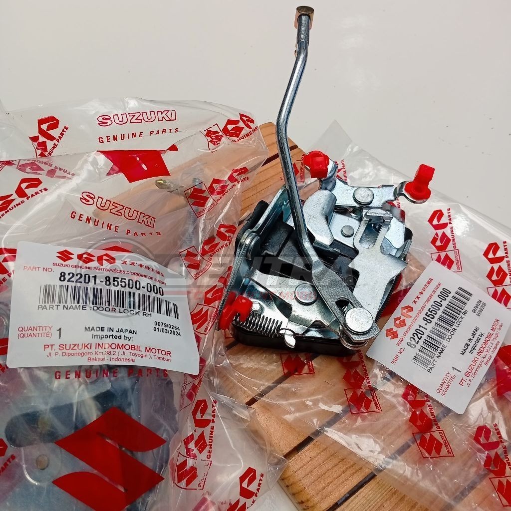 ล็อคประตูขวา RH 82201-85500 Suzuki Futura T120SS
