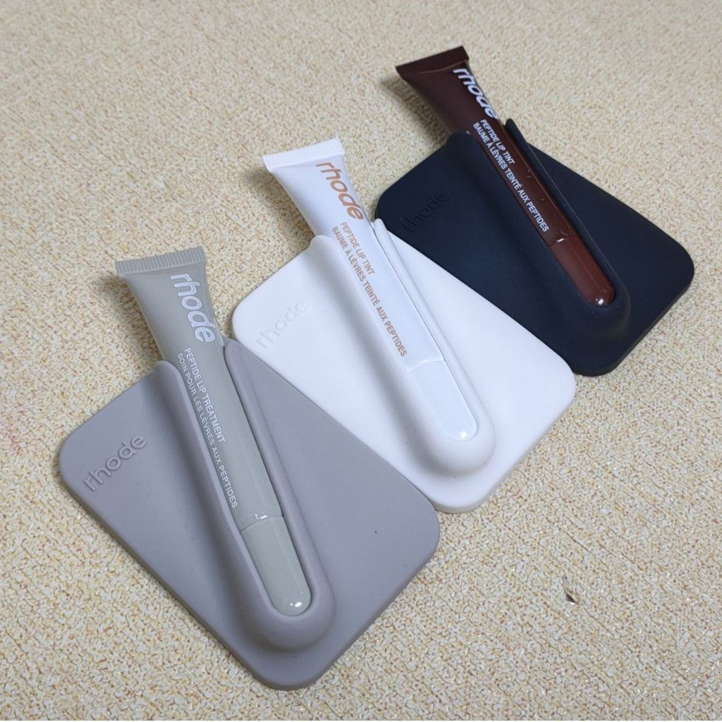 Rhode สีทึบพร้อมเคสโทรศัพท์มือถือแม่เหล็กสําหรับ Apple 17promax iphone17 16 15 pro ที่วางริมฝีปาก