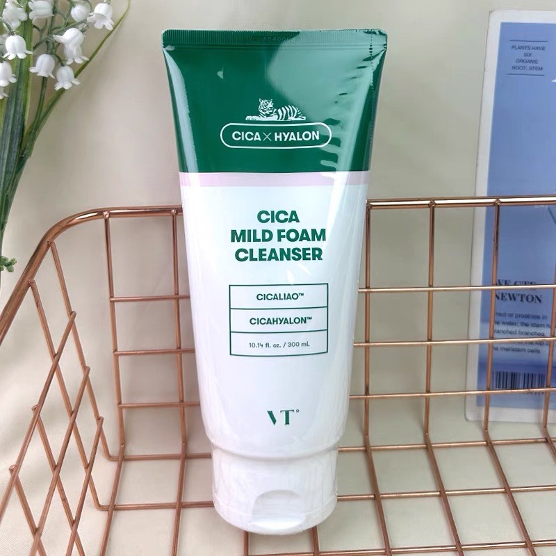 VT Tiger Facial Cleanser Centella Asiatica Gentle Cleanser Soothing Moisturizing Cleanser DQB251221