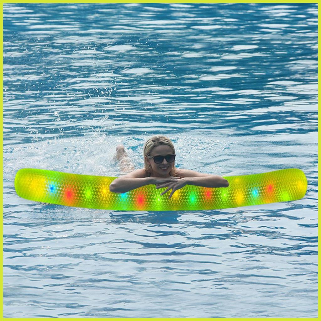 Inflatable Pool Noodles Inflatable Swim Sticks สําหรับสระว่ายน้ํายักษ์ของเล่นน้ํากลางแจ้งสําหรับผู้ห