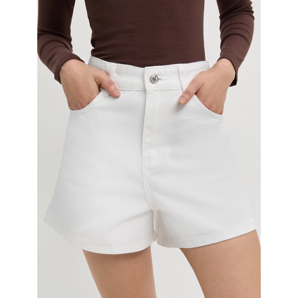 [Pomelo] กางเกงยีนส์ขาสั้นเอวสูง / High Waist Denim Shorts