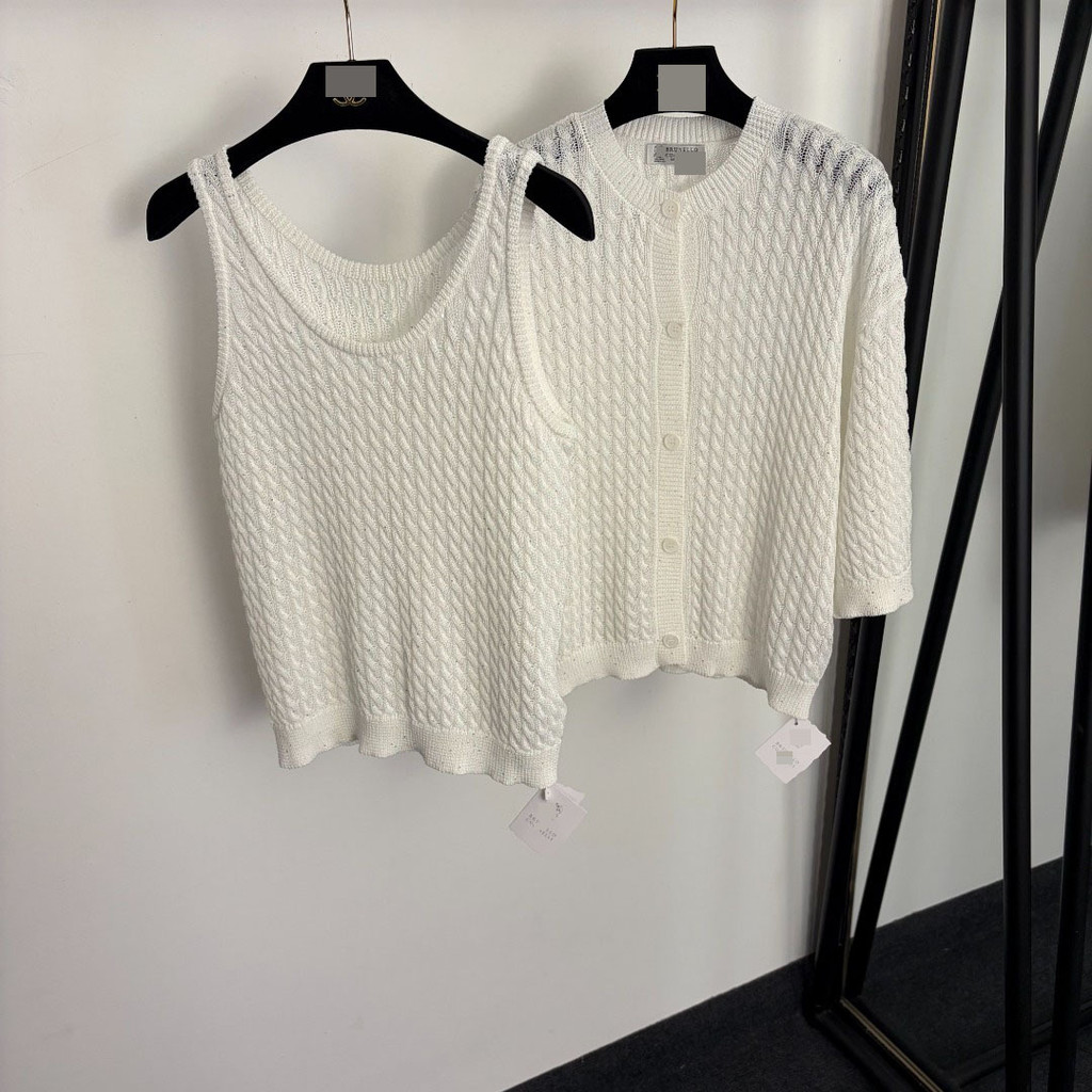 ENMQ Brunello Cucinelli เสื้อคาร์ดิแกนแขนสั้นและเสื้อกั๊กถัก พร้อมเลื่อมลายทวิสต์