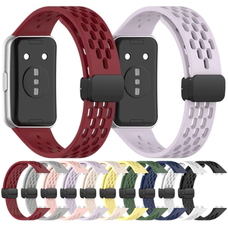 สายรัดสําหรับ Huawei Band 11 Pro/11 สายซิลิโคนอ่อนนุ่มสร้อยข้อมือแม่เหล็ก Huawei Band 11 Pro/11 Watchband