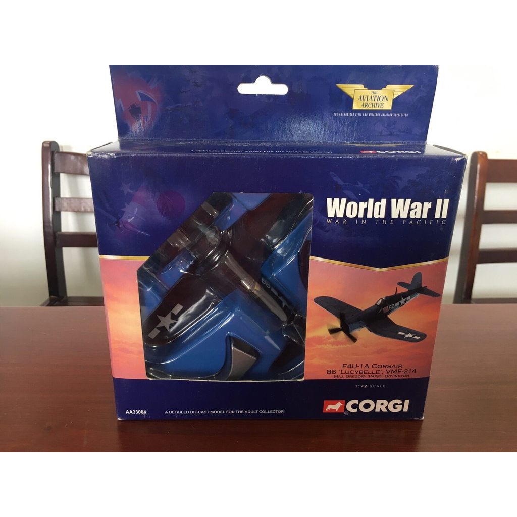 Corgi Paparazzi "Pirate Style" Fighter 1: 72 f4u 2002 สินค้า 3304 New Lossless Accessories Complete 