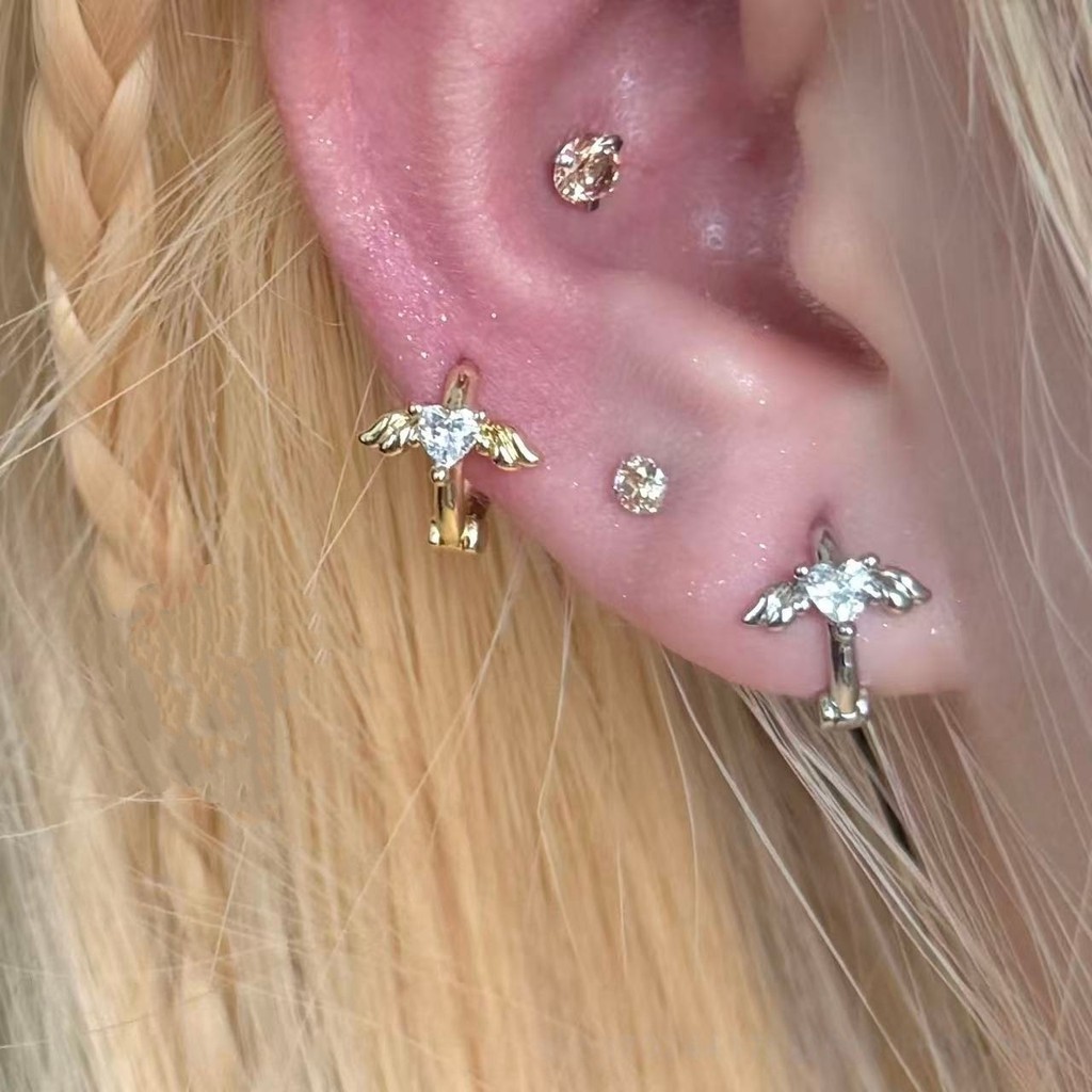1 ชิ้น Vogue Alloy Heart Zircon Little Wings Hoop ต่างหู