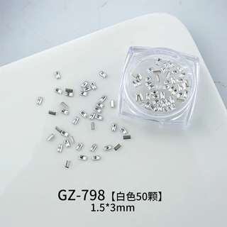 50 ชิ้นชนิดบรรจุกล่อง Chamfered ยาวZirconเล็บเพชรStrobe MiniแชมเปญZirconฟรีDiyเล็บเพชร