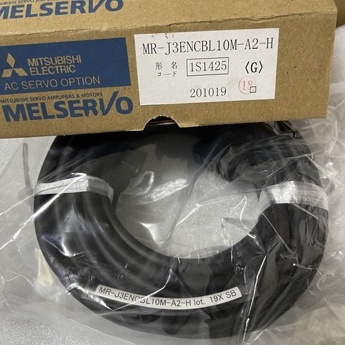 1PC ใหม่ Mitsubishi MR-J3ENCBL10M-A2-H สาย MRJ3ENCBL10MA2H